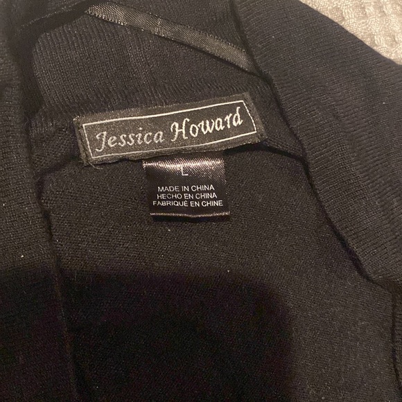 Black sweater crop - Picture 3 of 3